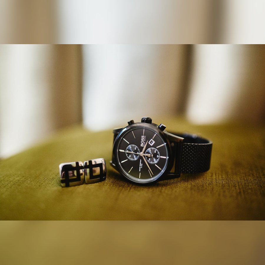 Couple Black Dial Pair Watch at SHIVAM ELECTRONICS online store