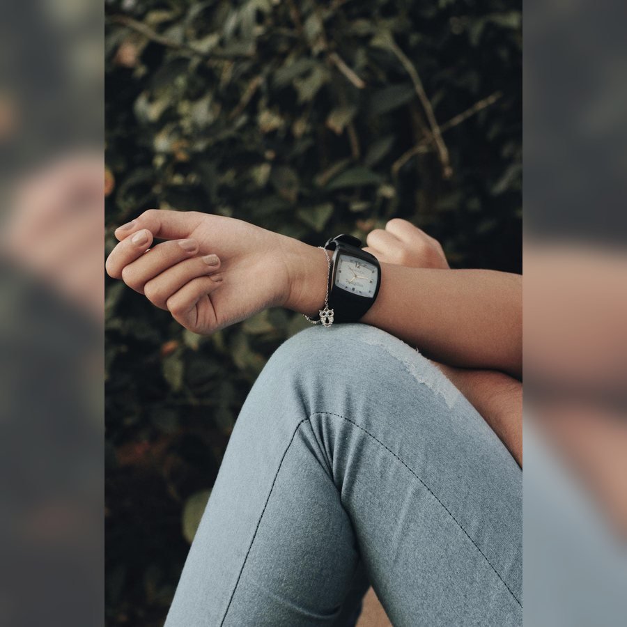 Large Dial Sport Watch at SHIVAM ELECTRONICS online store