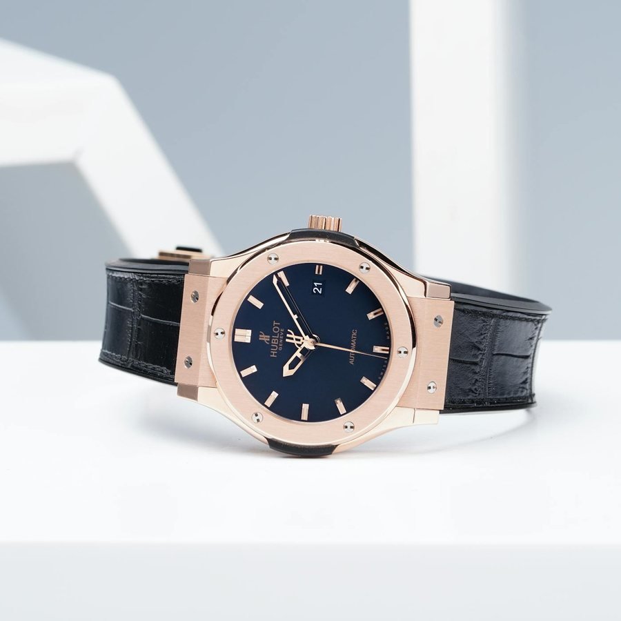 Skeleton Look Fashion Watch at SHIVAM ELECTRONICS online store